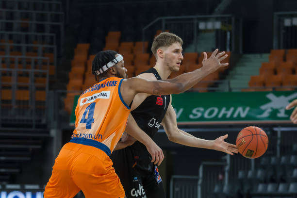 为雷霆的防 为雷霆的防