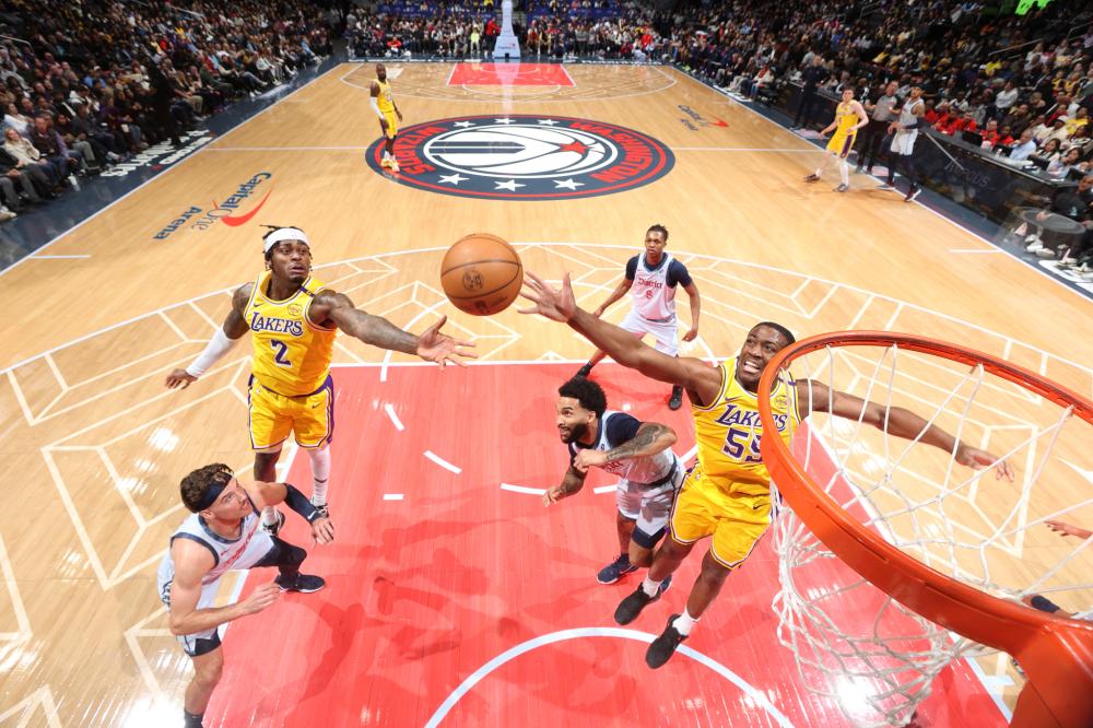 她早已是耀 她早已是耀